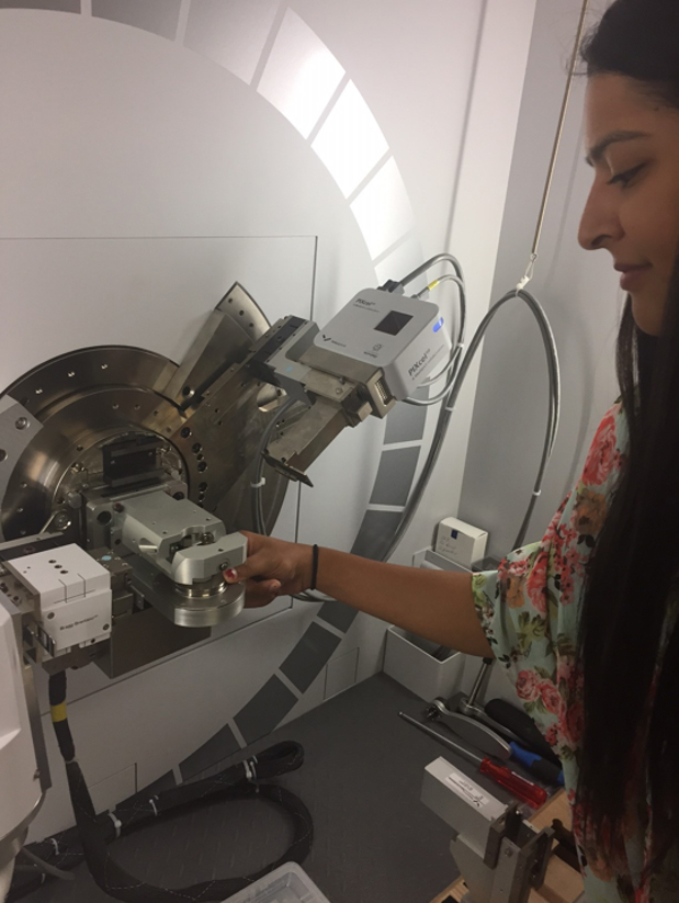Student using the CSUB XRD instrument Student using the CSUB XRD instrument